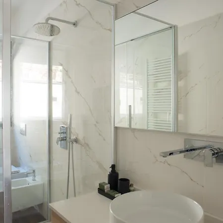 Olivo - By Myhomeincomo *