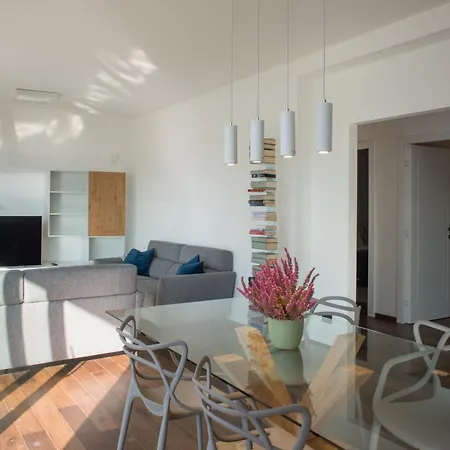 Apartment Olivo - By Myhomeincomo Blevio