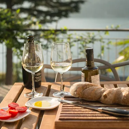 Apartamento Olivo - By Myhomeincomo Blevio